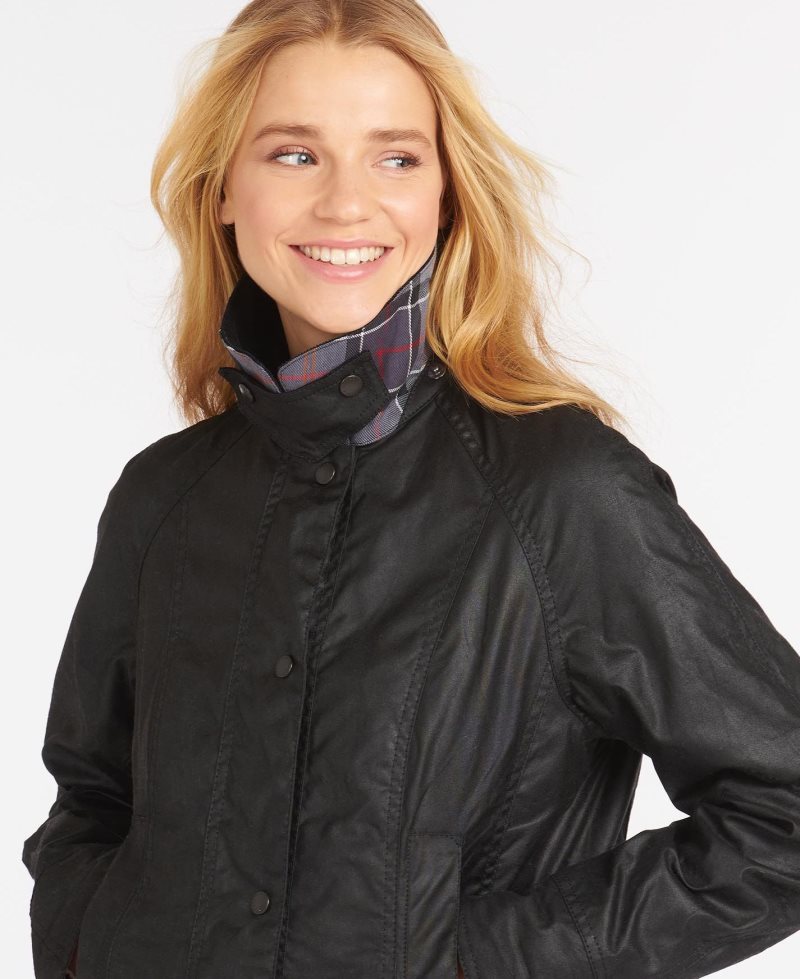 Barbour Beadnell? Wax Jacket Black | BKM246103