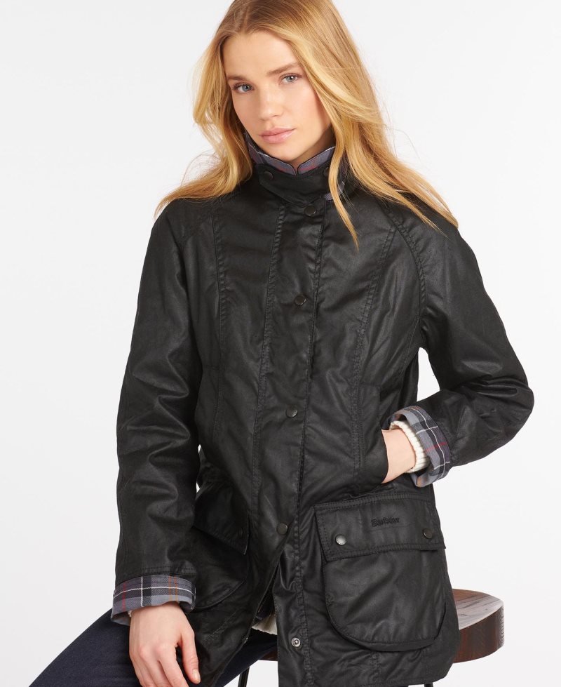 Barbour Beadnell? Wax Jacket Black | BKM246103