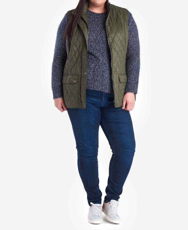 Barbour Otterburn Vest (Plus Size) Black | JBF098764